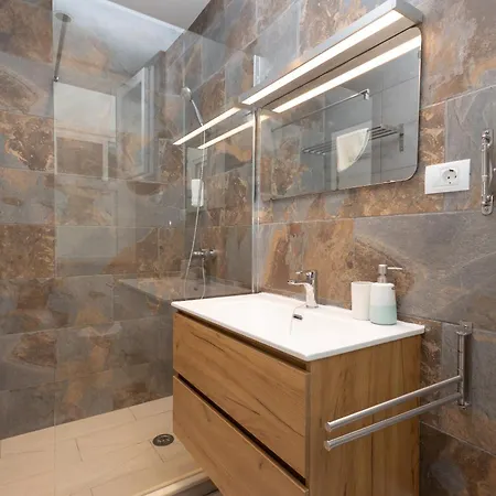 Hemma Apartment *
